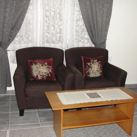 Coffeecamp-Kovilj Hotel Luaran gambar